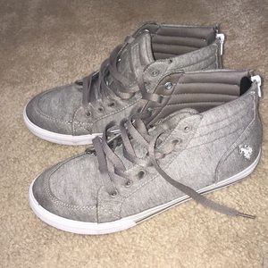 U.S. Pole Association high tops